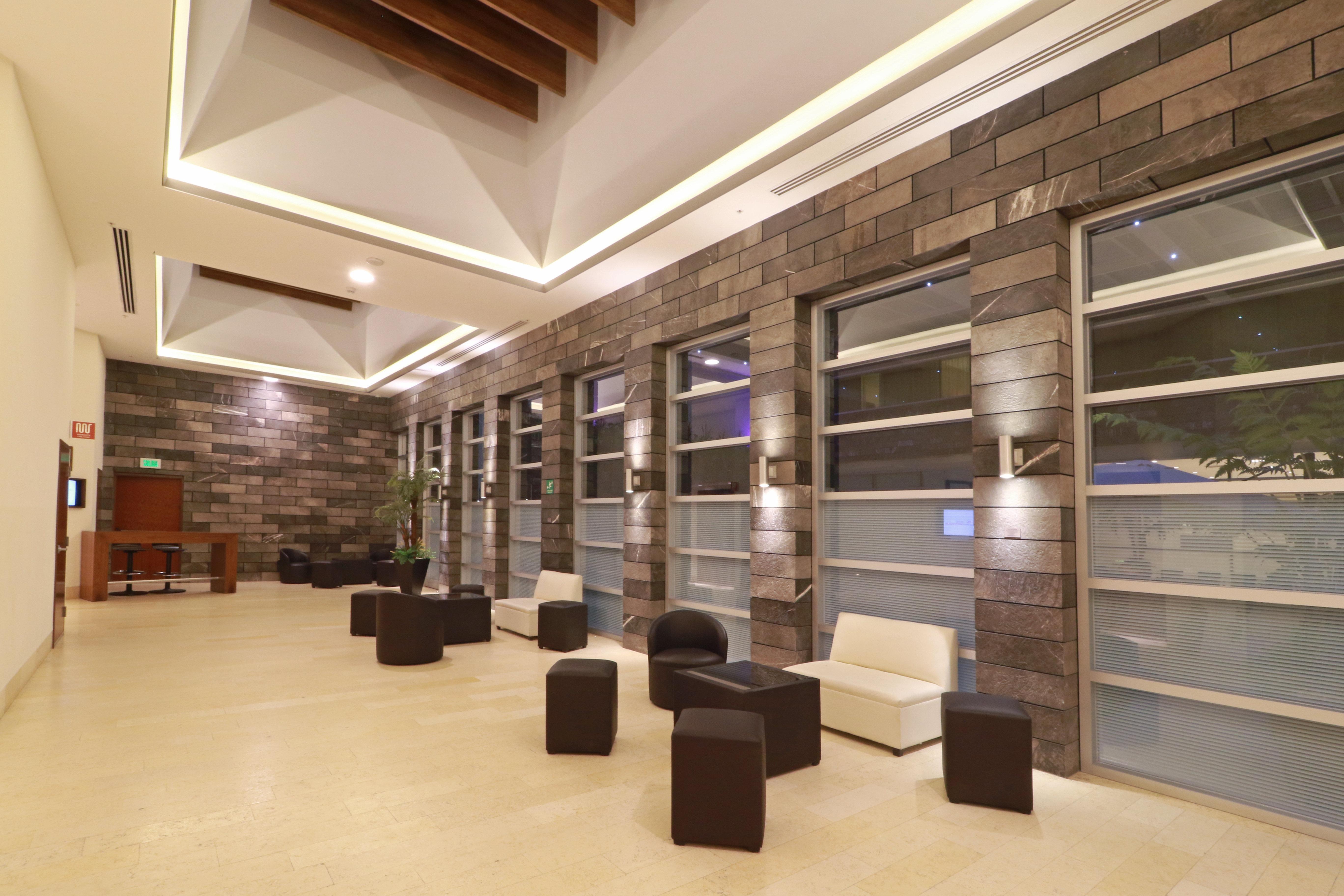 Holiday Inn & Suites Plaza Mayor By Ihg Leon Luaran gambar