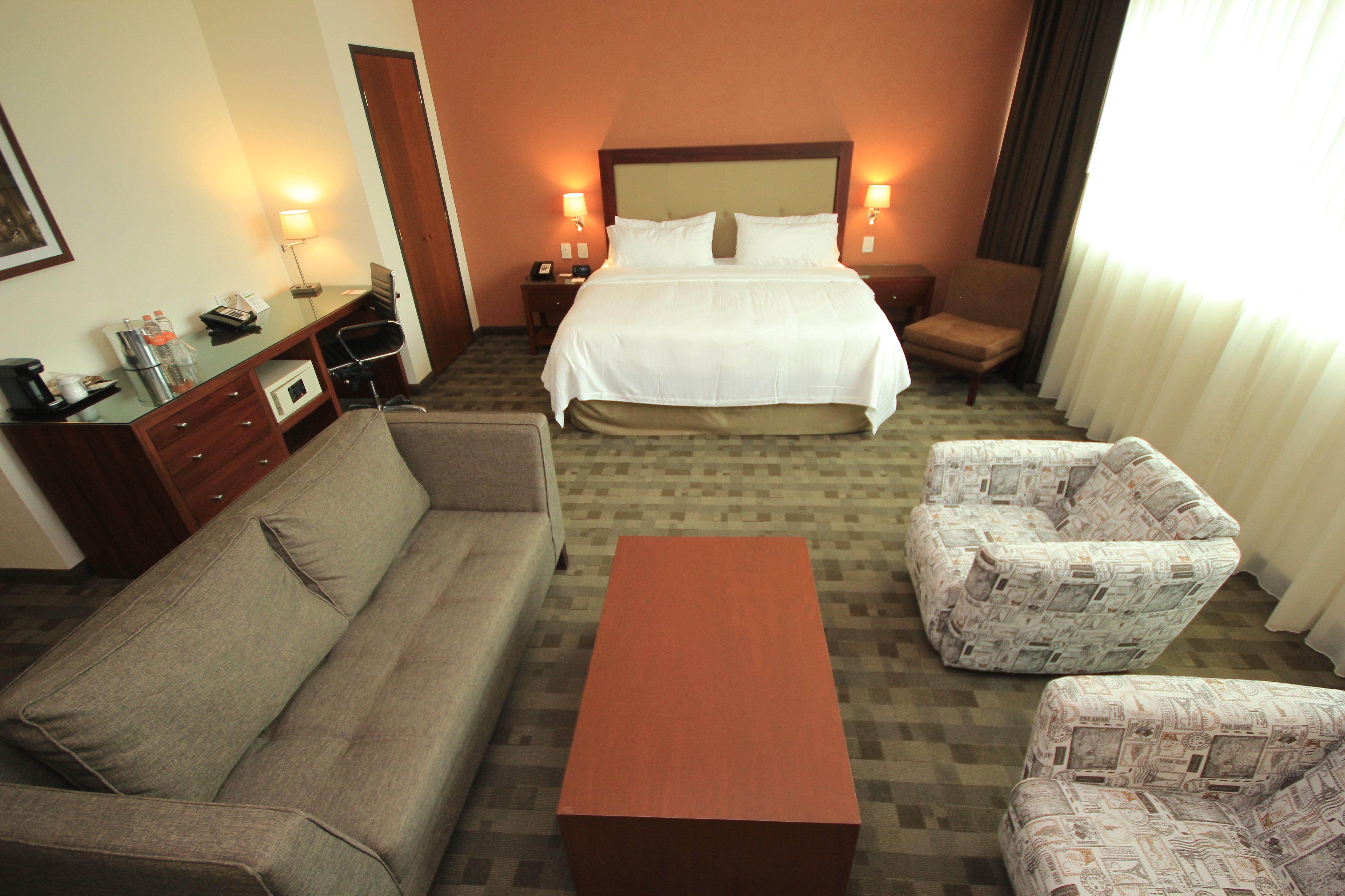 Holiday Inn & Suites Plaza Mayor By Ihg Leon Luaran gambar