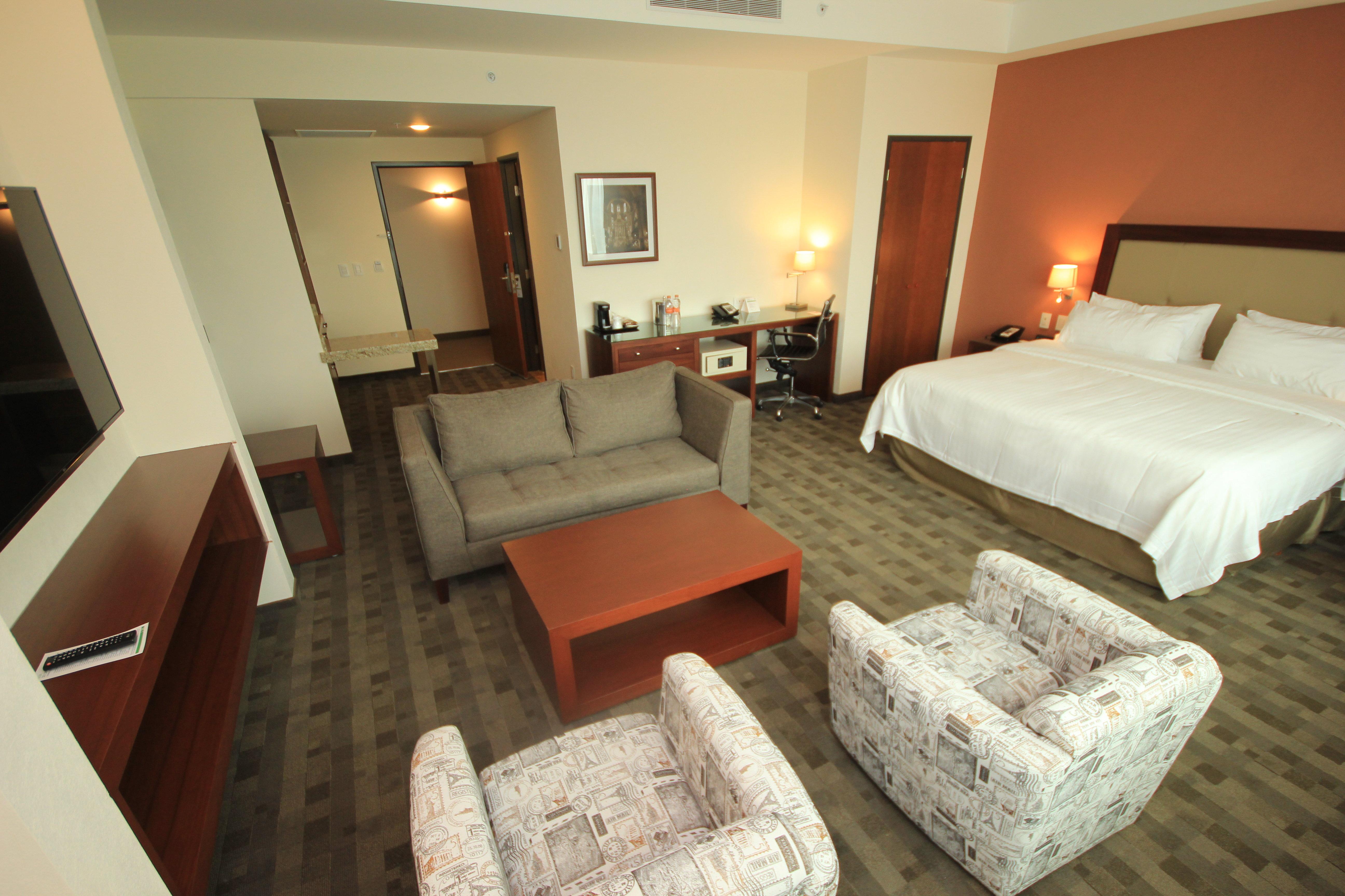 Holiday Inn & Suites Plaza Mayor By Ihg Leon Luaran gambar