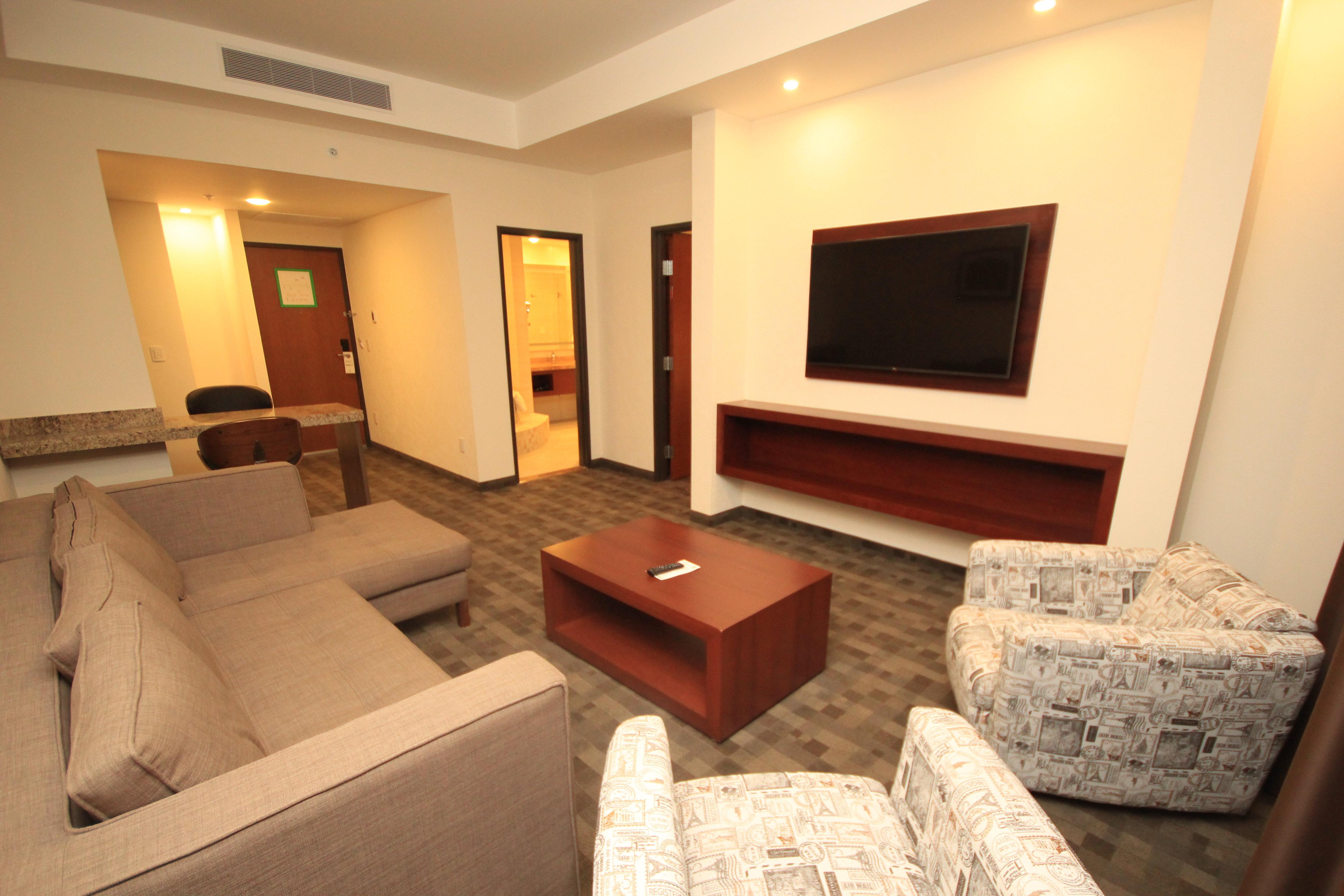 Holiday Inn & Suites Plaza Mayor By Ihg Leon Luaran gambar