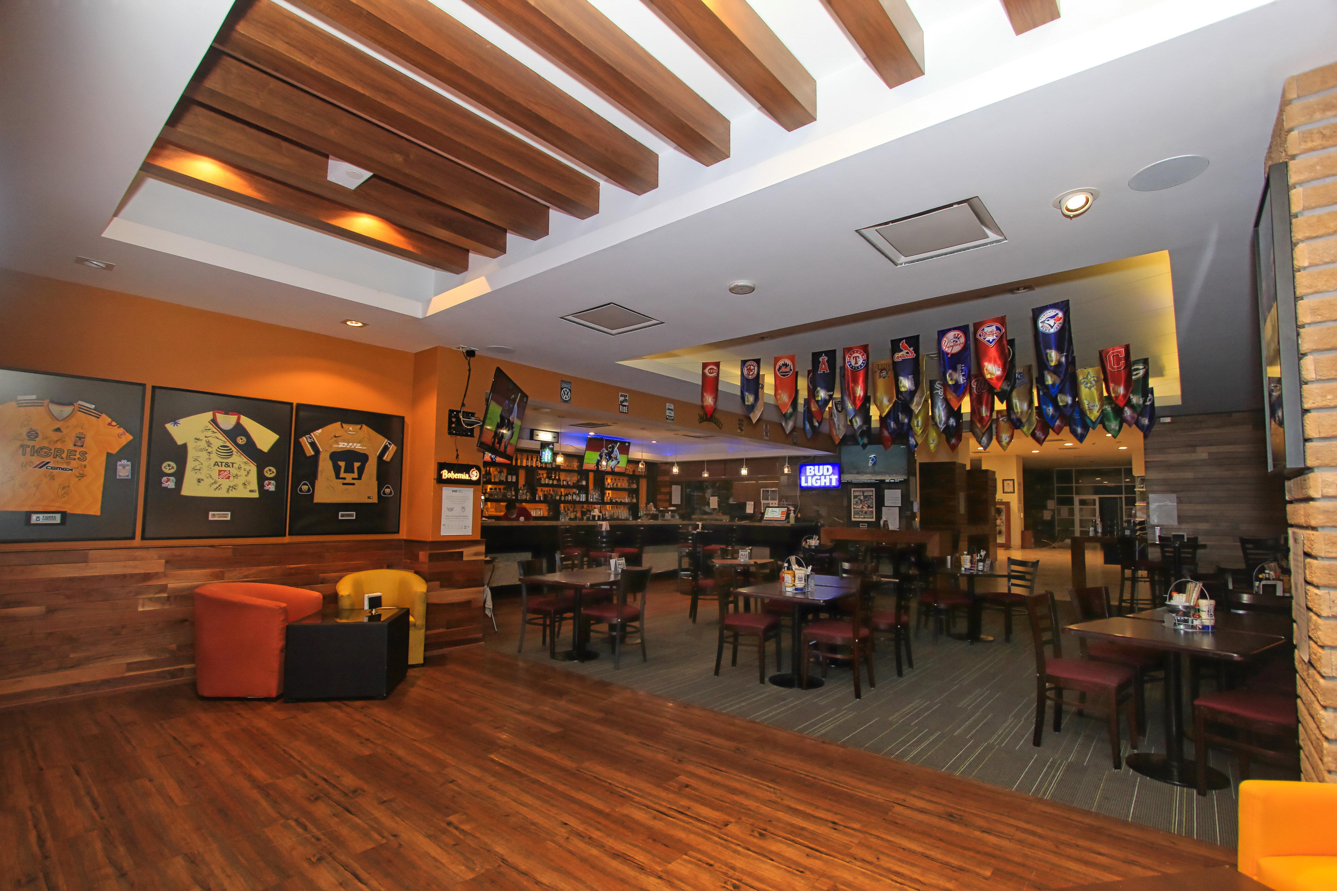 Holiday Inn & Suites Plaza Mayor By Ihg Leon Luaran gambar